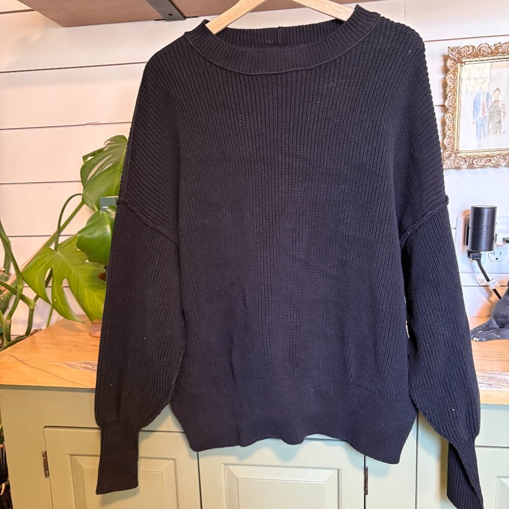 Aerie Black Knit Sweater • Size: Small (S/P)